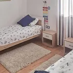 Three-bedroom In Novigrad Vikendica *