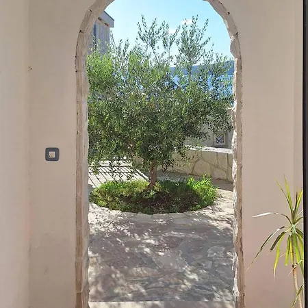 Three-bedroom In Novigrad Tatil Evi Novigrad (Dalmatia)