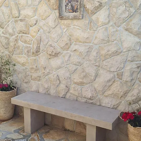 Tatil Evi Three-bedroom In Novigrad